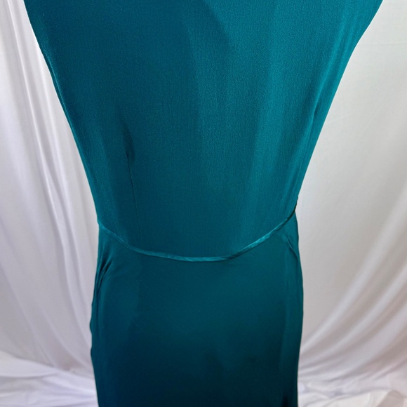 Size 6/Vintage Emerald Green Silk Dress with Sequins - Picture 6 of 8